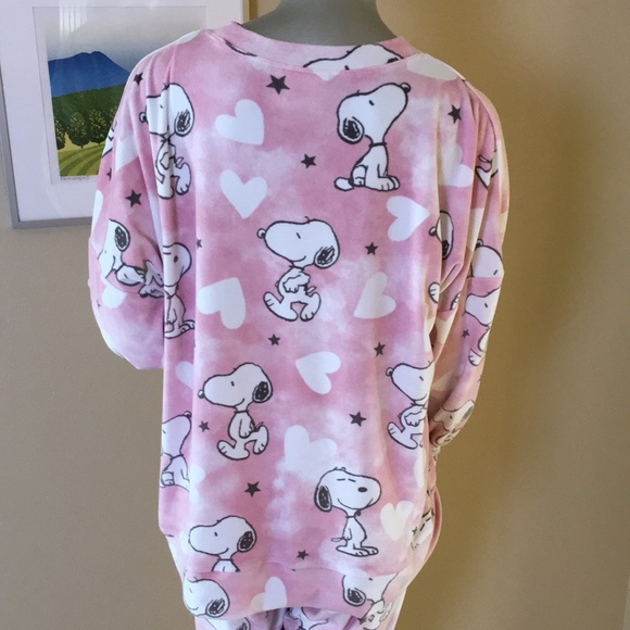 MUNKI MUNKI Peanuts Snoopy Hearts Velour Pajama Set Women's - Picture 9 of 16